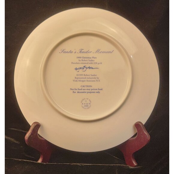 Antique Avon Porcelain Collector's Plate "Santa's Tender Moment" - Picture 7 of 12